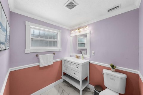 Casa en venta en Tampa, Florida, 3 dormitorios, 104.52 m2 № 2322537 - foto 26
