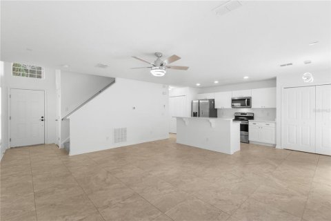 Villa ou maison à vendre à Winter Garden, Floride: 4 chambres, 149.2 m2 № 2414983 - photo 7