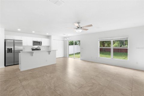 Villa ou maison à vendre à Winter Garden, Floride: 4 chambres, 149.2 m2 № 2414983 - photo 6
