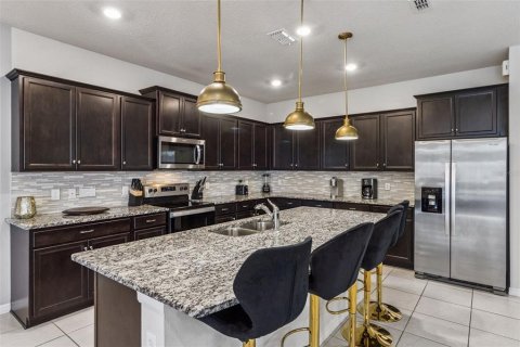 Villa ou maison à vendre à Davenport, Floride: 10 chambres, 408.68 m2 № 2143191 - photo 8