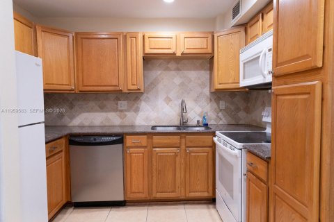 Condominio en venta en Davie, Florida, 3 dormitorios, 151.43 m2 № 2019956 - foto 7