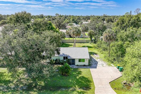 Casa en venta en Port Charlotte, Florida, 3 dormitorios, 102.19 m2 № 1902890 - foto 28