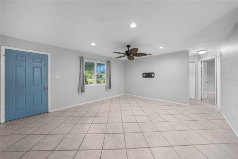 Casa en venta en Port Charlotte, Florida, 3 dormitorios, 102.19 m2 № 1902890 - foto 11