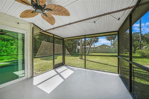 Casa en venta en Port Charlotte, Florida, 3 dormitorios, 102.19 m2 № 1902890 - foto 24
