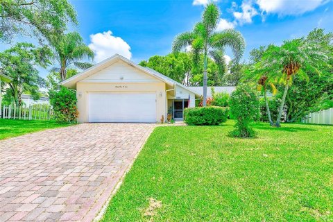 Casa en venta en Safety Harbor, Florida, 3 dormitorios, 162.39 m2 № 1829367 - foto 1