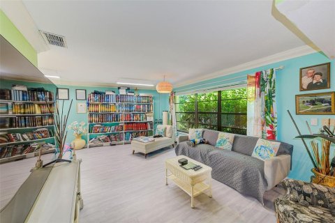 Casa en venta en Safety Harbor, Florida, 3 dormitorios, 162.39 m2 № 1829367 - foto 4