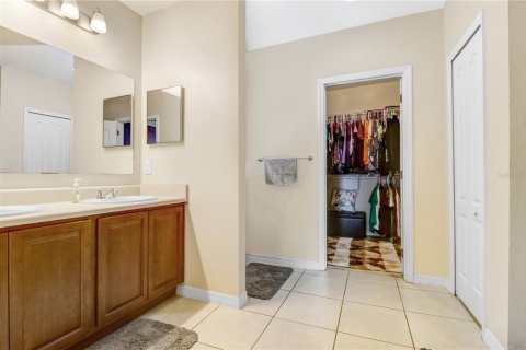 House in Spring Hill, Florida 3 bedrooms, 148.64 sq.m. № 2167690 - photo 23