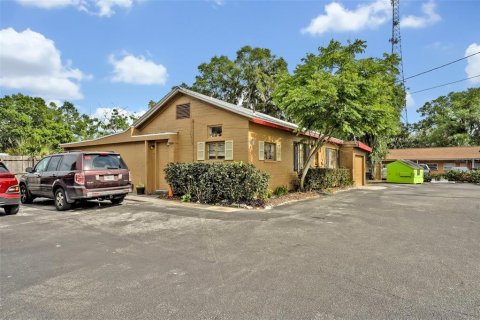 Propiedad comercial en venta en DeLand, Florida, 704.29 m2 № 1654810 - foto 6