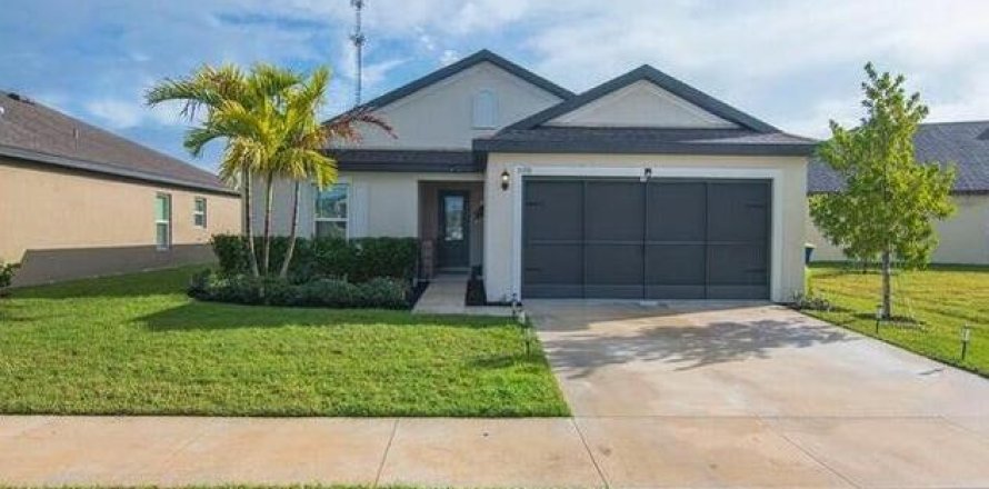 Villa ou maison à St. Lucie, Floride 3 chambres, 143.26 m2 № 2085875