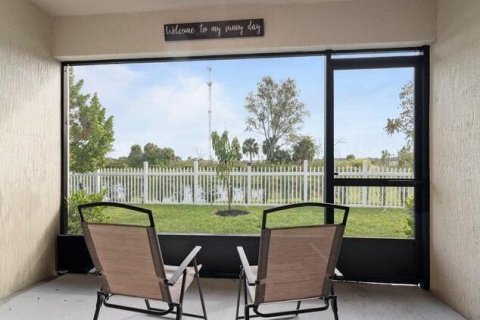 Villa ou maison à louer à St. Lucie, Floride: 3 chambres, 143.26 m2 № 2085875 - photo 8