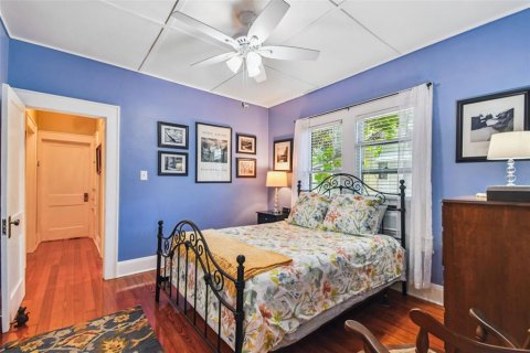 House in Tampa, Florida 2 bedrooms, 103.31 sq.m. № 1886275 - photo 18