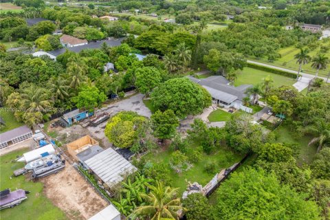 Villa ou maison à vendre à Homestead, Floride: 3 chambres, 223.62 m2 № 2068428 - photo 27