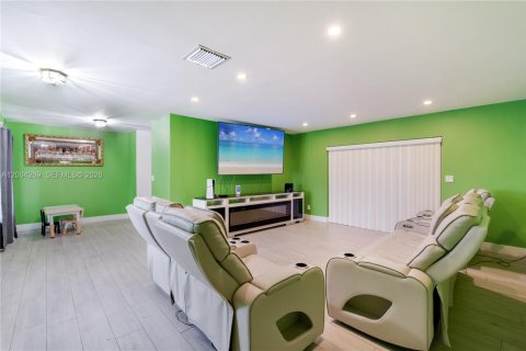 Villa ou maison à vendre à Homestead, Floride: 3 chambres, 223.62 m2 № 2068428 - photo 9