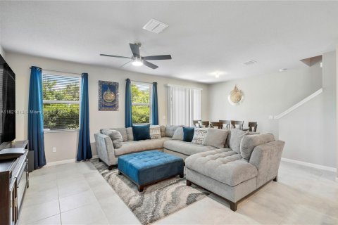 Touwnhouse à vendre à Mangonia Park, Floride: 3 chambres, 163.32 m2 № 1781433 - photo 24