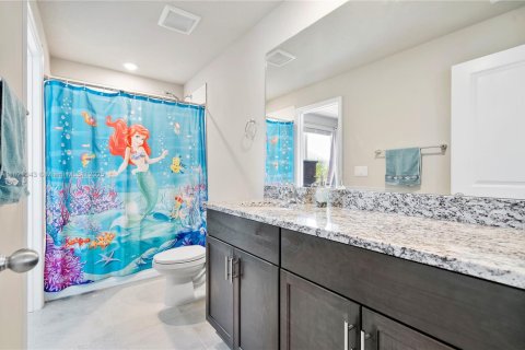 Touwnhouse à vendre à Mangonia Park, Floride: 3 chambres, 163.32 m2 № 1781433 - photo 18