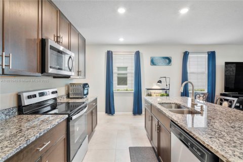 Touwnhouse à vendre à Mangonia Park, Floride: 3 chambres, 163.32 m2 № 1781433 - photo 7