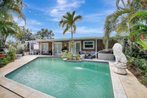 Casa en venta en Pembroke Pines, Florida, 4 dormitorios, 197.97 m2 № 1958688 - foto 23