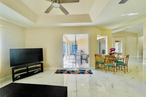 Villa ou maison à louer à Sarasota, Floride: 3 chambres, 184.6 m2 № 2426885 - photo 11