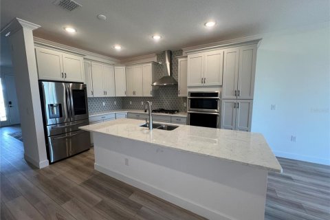 House in Apollo Beach, Florida 4 bedrooms, 223.89 sq.m. № 1807243 - photo 4