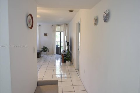 Condominio en alquiler en Key Biscayne, Florida, 1 dormitorio, 90.3 m2 № 1937608 - foto 7