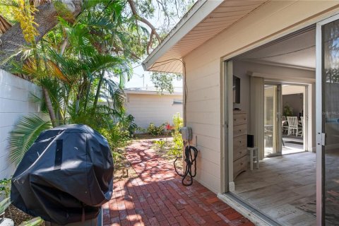 Casa en alquiler en Sarasota, Florida, 2 dormitorios, 112.41 m2 № 1866433 - foto 25