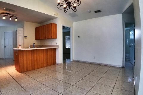 Casa en alquiler en Orlando, Florida, 3 dormitorios, 106.28 m2 № 1866277 - foto 7