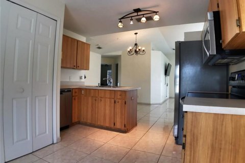 Casa en alquiler en Orlando, Florida, 3 dormitorios, 106.28 m2 № 1866277 - foto 10