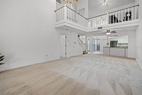 Купить таунхаус в Хейнс-Сити, Флорида 7 комнат, 171.31м2, № 1811069 - фото 14