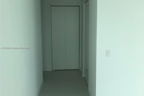 Купить кондоминиум в Майами, Флорида 2 спальни, 106м2, № 1984942 - фото 19