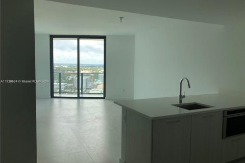 Купить кондоминиум в Майами, Флорида 2 спальни, 106м2, № 1984942 - фото 3