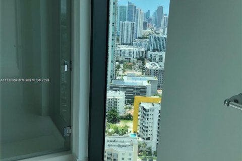 Купить кондоминиум в Майами, Флорида 2 спальни, 106м2, № 1984942 - фото 13