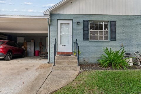 Copropriété à louer à New Port Richey, Floride: 2 chambres, 104.42 m2 № 2437272 - photo 3