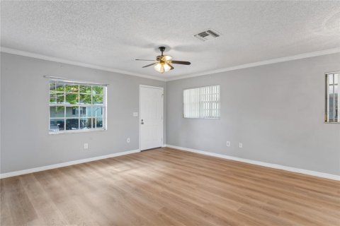 Copropriété à louer à New Port Richey, Floride: 2 chambres, 104.42 m2 № 2437272 - photo 9