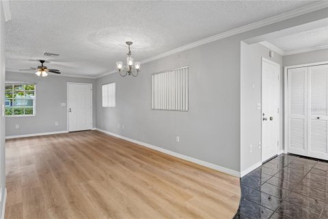 Copropriété à louer à New Port Richey, Floride: 2 chambres, 104.42 m2 № 2437272 - photo 18