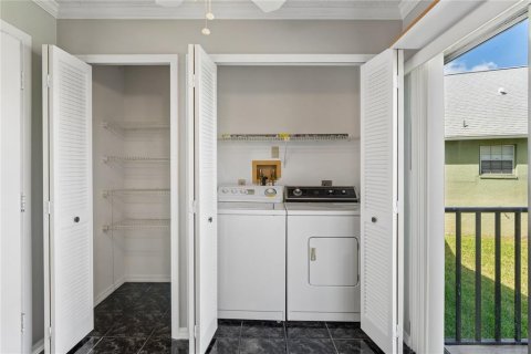 Copropriété à louer à New Port Richey, Floride: 2 chambres, 104.42 m2 № 2437272 - photo 16