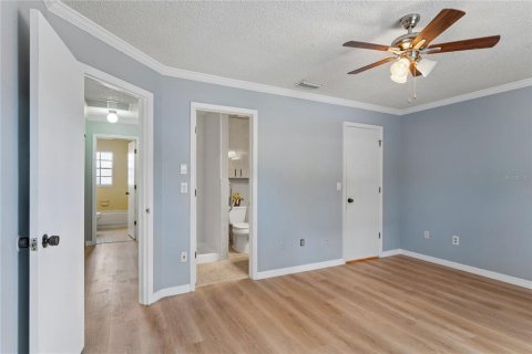 Copropriété à louer à New Port Richey, Floride: 2 chambres, 104.42 m2 № 2437272 - photo 21
