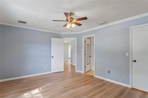 Copropriété à louer à New Port Richey, Floride: 2 chambres, 104.42 m2 № 2437272 - photo 22