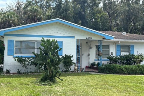 Casa en venta en Lake Wales, Florida, 2 dormitorios, 137.96 m2 № 2383420 - foto 2