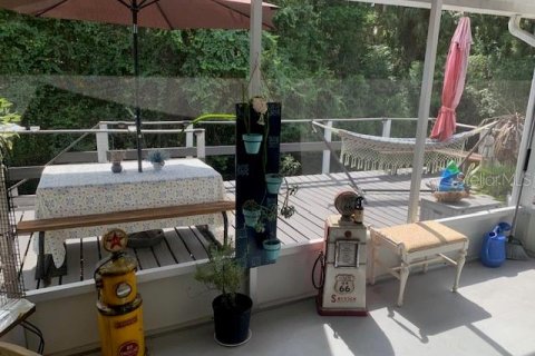 Casa en venta en Lake Wales, Florida, 2 dormitorios, 137.96 m2 № 2383420 - foto 3