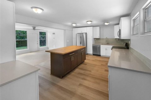 Casa en venta en Temple Terrace, Florida, 3 dormitorios, 136.57 m2 № 1820965 - foto 13