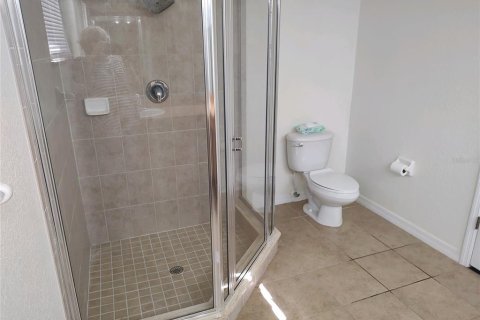 House in Weeki Wachee, Florida 3 bedrooms, 181.62 sq.m. № 2402744 - photo 14