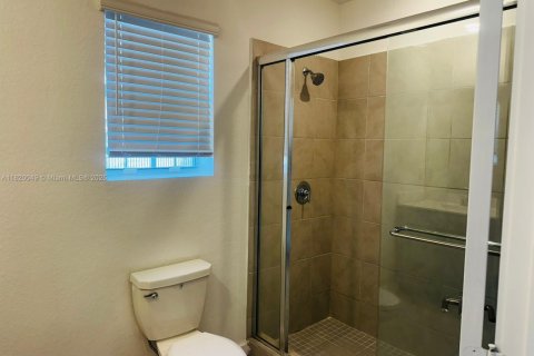 Townhouse in Homestead, Florida 3 bedrooms, 159.05 sq.m. № 1797670 - photo 21