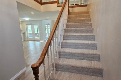 Villa ou maison à louer à Zephyrhills, Floride: 3 chambres, 252.32 m2 № 1852983 - photo 18