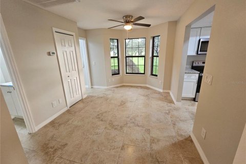 Villa ou maison à louer à Zephyrhills, Floride: 3 chambres, 252.32 m2 № 1852983 - photo 14