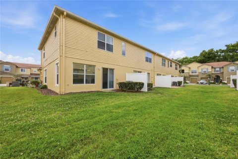 Townhouse in Sanford, Florida 3 bedrooms, 139.17 sq.m. № 2208316 - photo 22