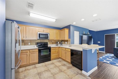 Townhouse in Sanford, Florida 3 bedrooms, 139.17 sq.m. № 2208316 - photo 7