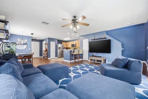 Townhouse in Sanford, Florida 3 bedrooms, 139.17 sq.m. № 2208316 - photo 12
