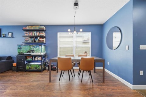 Townhouse in Sanford, Florida 3 bedrooms, 139.17 sq.m. № 2208316 - photo 8