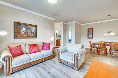 Condo in Davenport, Florida, 3 bedrooms  № 1724325 - photo 8