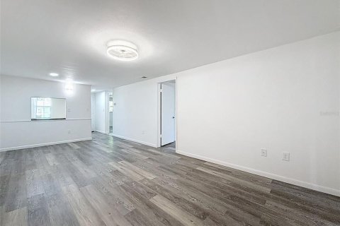 Купить кондоминиум в Нью-Порт-Ричи, Флорида 3 комнаты, 82.5м2, № 2200904 - фото 21